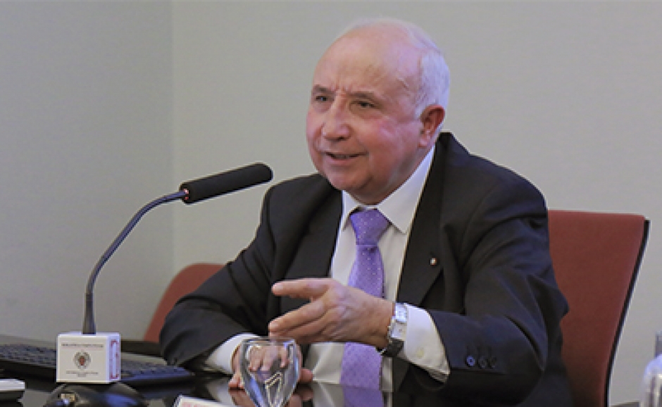 El Dr.  D. Luis Vázquez Martínez participa en el Eleventh Moscow Solar System Symposium